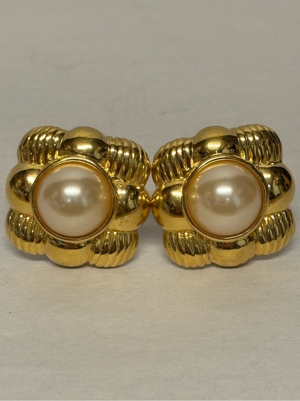 Joan Rivers Clip On Earrings #5853